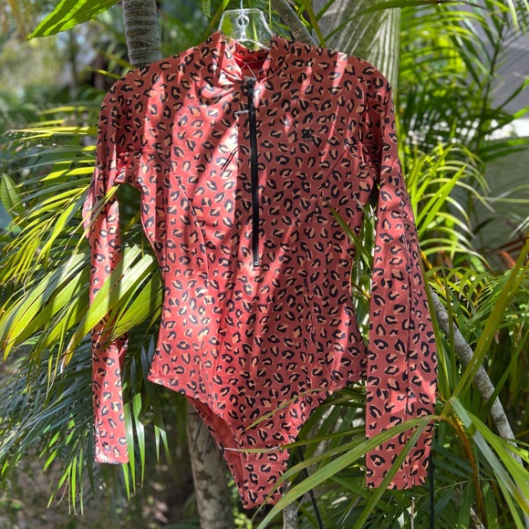 🔥🔥BILLABONG ☀️ A/Div Biarritz Long Sleeve Swimsuit - Picture 12 of 14